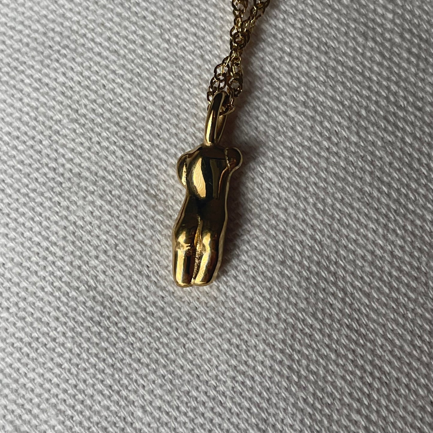 Femme Necklace