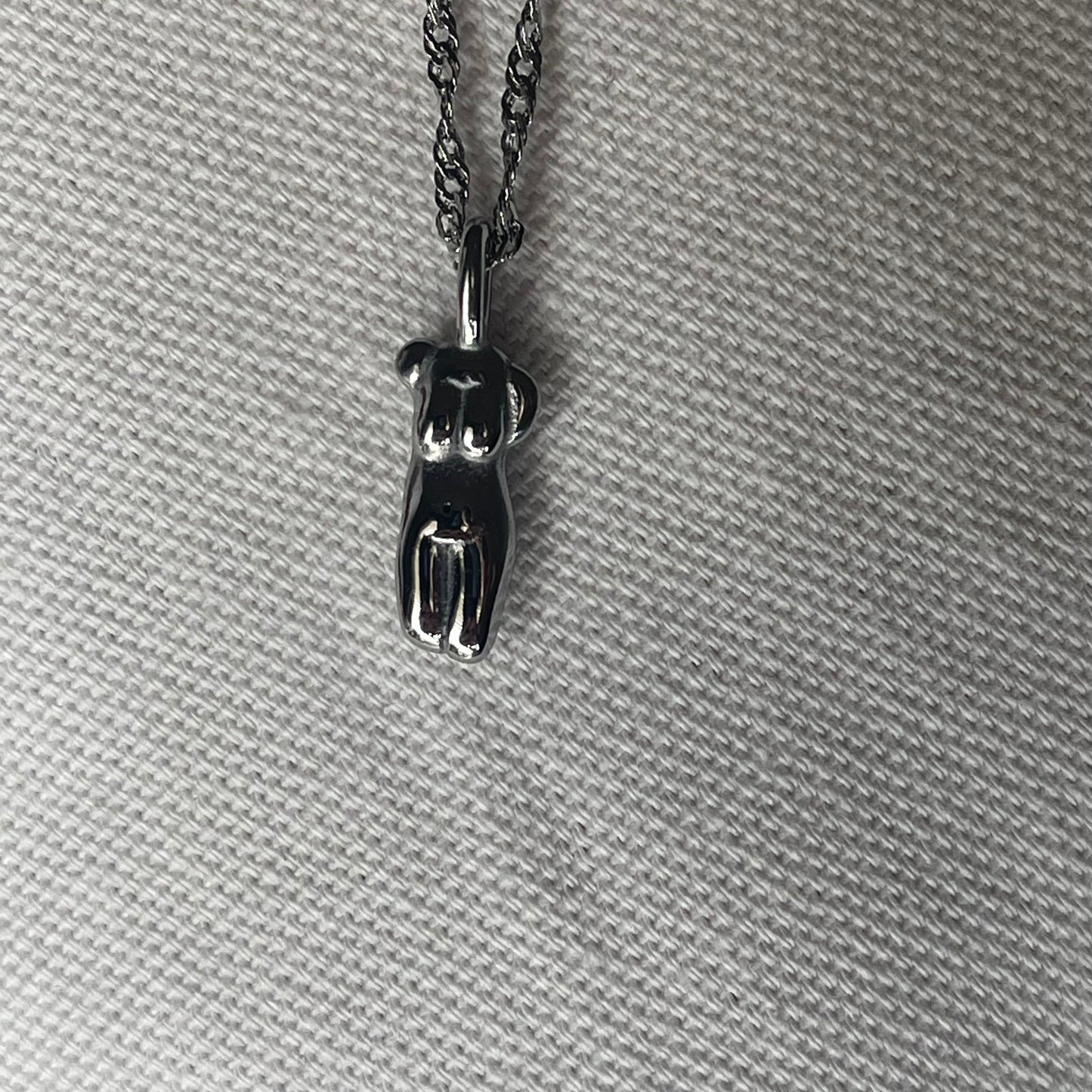 Femme Necklace