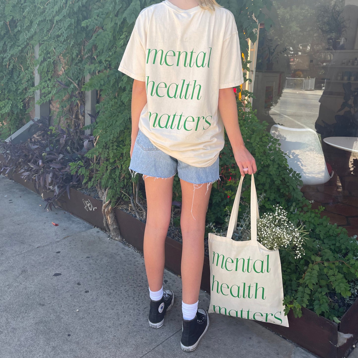 Mental Health Matters T-shirt - Ivory