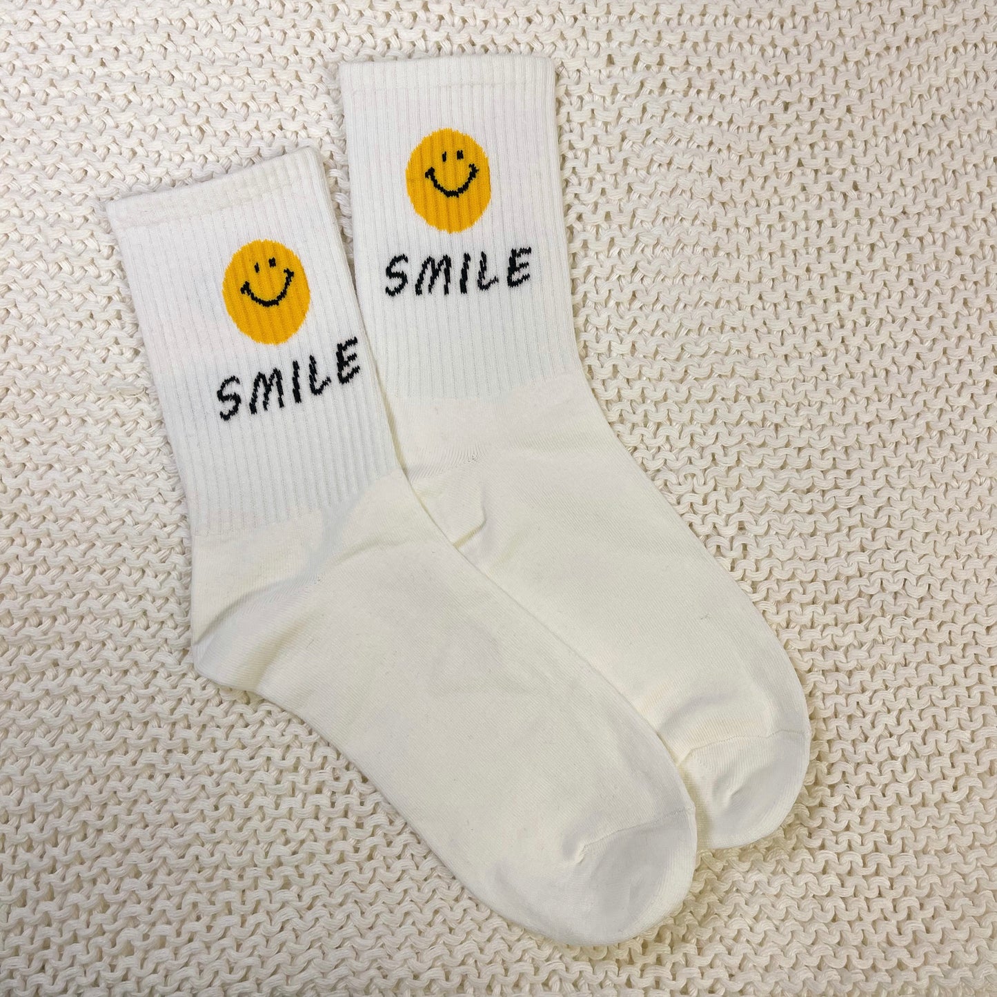 SMILE smiley face socks